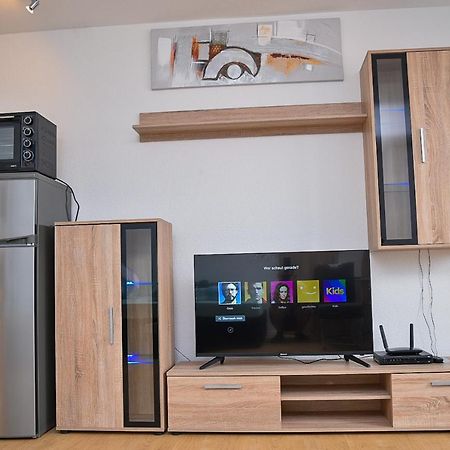 Ruhige Wohnung Im . Private Parkplatz ,Balkon ,Netflix Núremberg Exterior foto