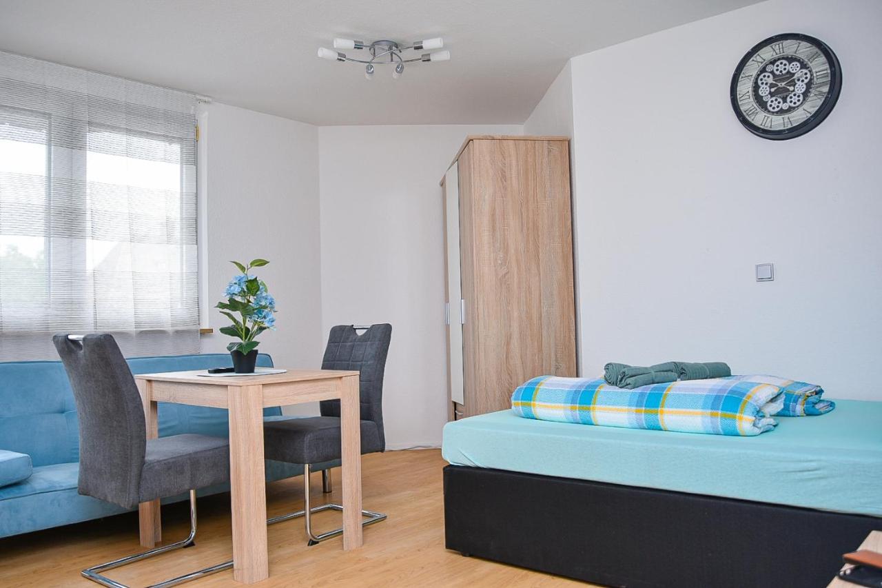 Ruhige Wohnung Im . Private Parkplatz ,Balkon ,Netflix Núremberg Exterior foto